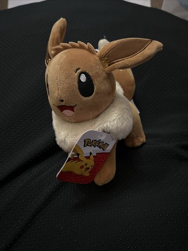 Eevee pokémon plush - eevee,