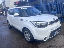 KIA SOUL START 2014 1.6 PETROL BREAKING AUCTION FOR INTERNAL MIRROR