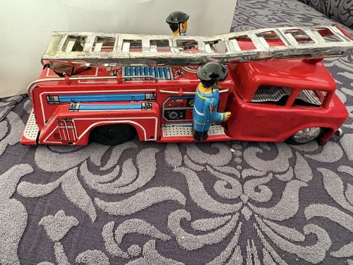 Fire truck tin plate - truck, robot