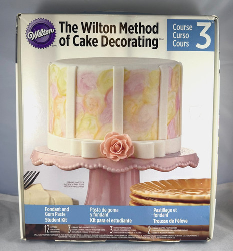 The wilton method cake - method, of