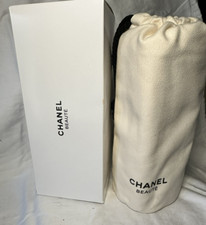Chanel Beaute Logo Throw