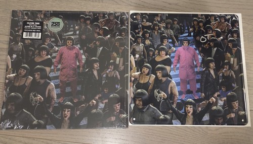 Autographed oliver tree - autographed,