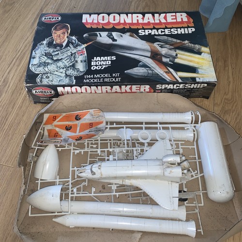 Vintage airfix james - vintage, bond