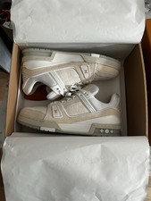 Louis Vuitton Men's LV Trainers LV9 OFFERS WELCOME