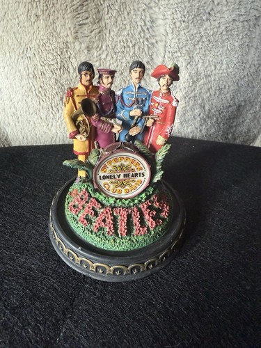 Beatles sgt pepper - sgt, lonely