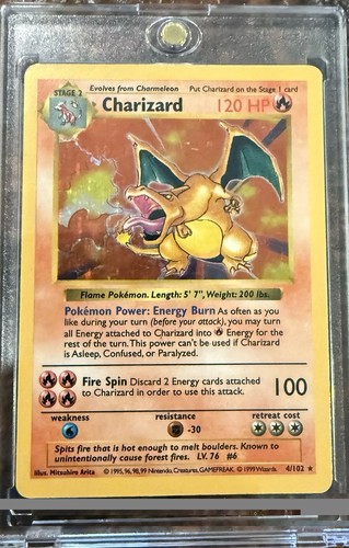 Charizard 102 base set - 4/102,
