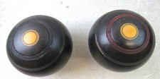 Thomas Taylor Lignoid Bowls. Set of Two Lawn Bowls. Black. Bias 2 full. 2lb 12oz