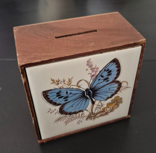 Rare vintage wooden money - , box