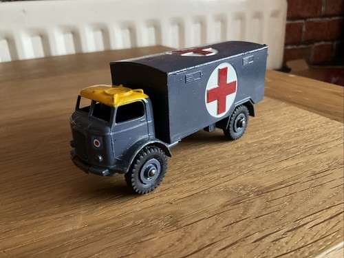 Dinky toys 626 military - toys,