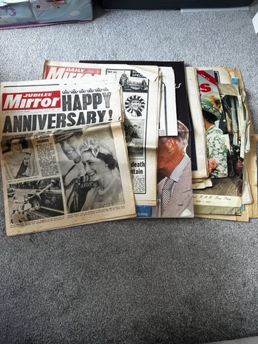 Mixed bundle royal newspapers - mixed,