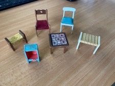 LUNDBY SCALE - ASSORTED CHAIRS / STOOLS