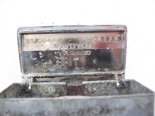 Vintage car raydyot ashtray - raydyot,