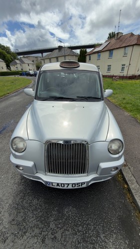 Hackney carriage black - hackney,