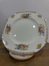 Antique John Maddocks & Sons’Ivory’ Ware “Sunchow” Dinner Plate