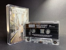 Oasis (WHAT'S THE STORY)