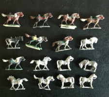 PENDRAKEN  HORSES X 16   