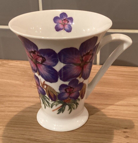 Pansy flower design mug bone - pansy,