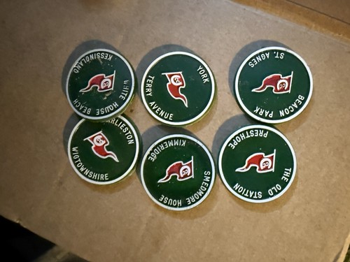 Vintage caravan club - caravan, badges