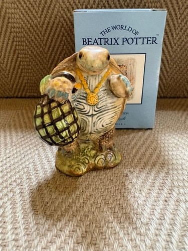 Beatrix potter figurine - beatrix,