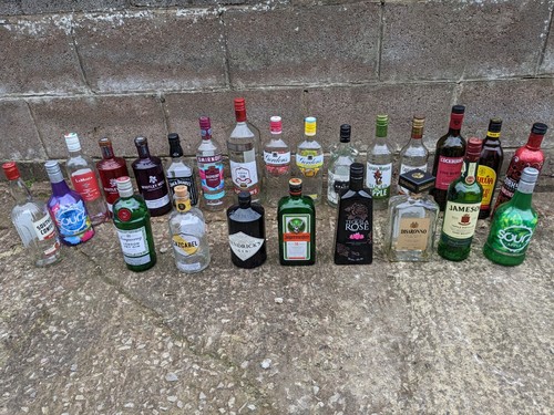 100 empty vodka - empty, rum
