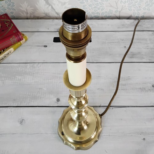 Vtg brass candlestick table - brass,