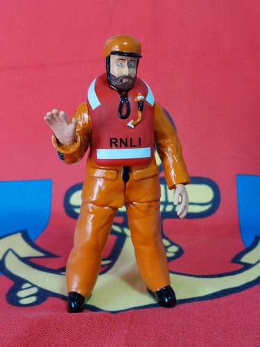 Scale model lifeboat - lifeboat, crew