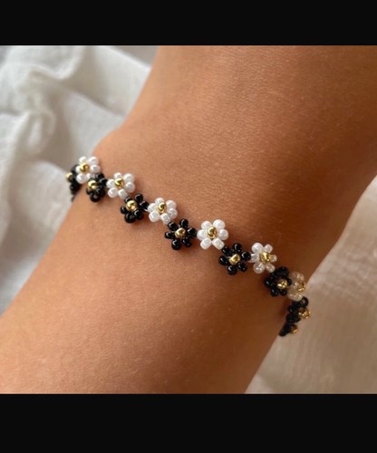 Bohemia beaded daisy bracelet - daisy,