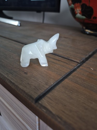 Vintage hand carved white onyx - hand,