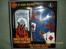 TEXAS HOLD EM BOXERS AND CARDS