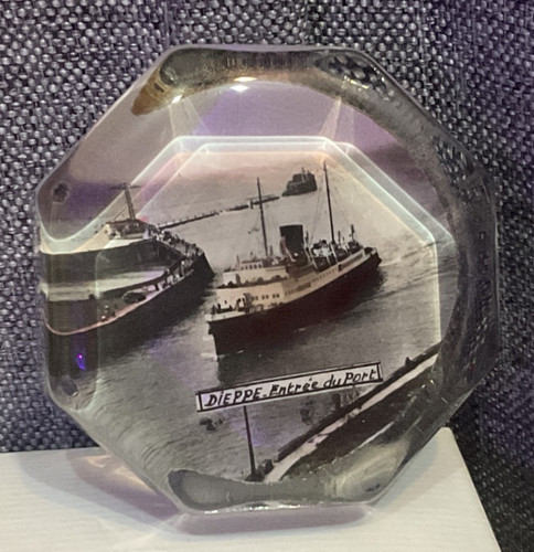 Vintage french art glass - art,
