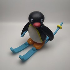 Pingu Capsule Toy Snow Play