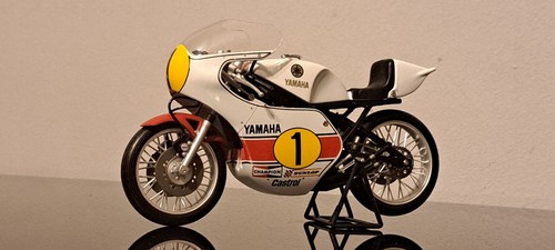 Scale yamaha ow23 - , yzr
