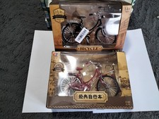 NEW 2x Classic Vintage Toy Bike Bicycles Boxed Ideal Gift 1/10 Scale