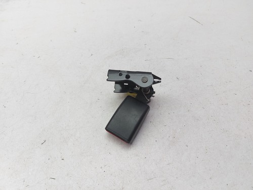 Volvo s60 v60 rear seat - volvo, belt