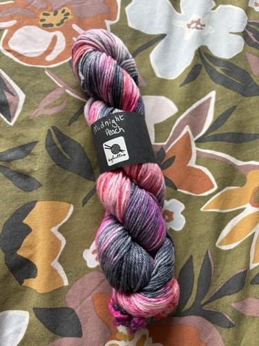 Superwash merino wool hand - superwash,