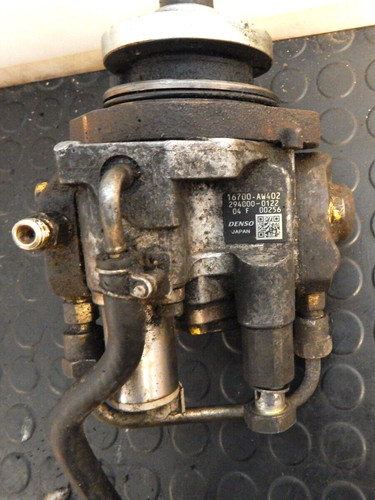 Genuine 2002 nissan - 2002-07,