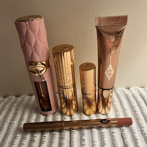 Charlotte tilbury pillow talk - charlotte,