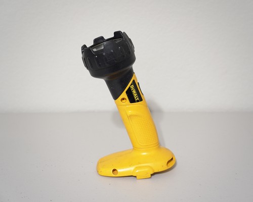 Dewalt 18v cordless flashlight - dewalt,