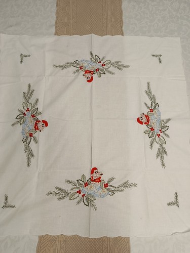 Vtg christmas tablecloth - vtg,