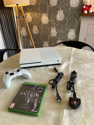 1tb microsoft xbox one games - s,