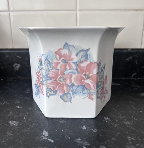 Vintage royal winton - vintage,