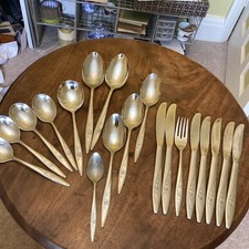 Lot Of 19 Oneida Vintage Rose