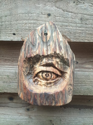 Chainsaw carving eye - carving,