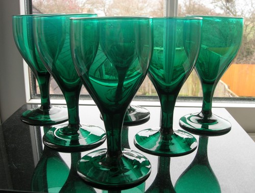 Antique six green tulip - -,