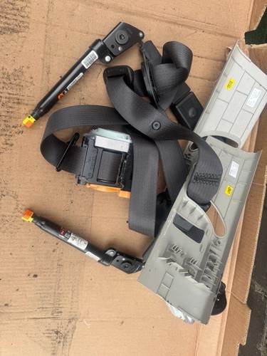 Vauxhall corsa seatbelt pre - vauxhall,