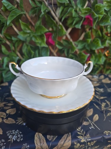 Vintage royal albert val - royal, "val