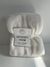 NEW CREAM SUPER SOFT PLUSH