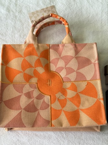 Harrods tote shopper - harrods, beach