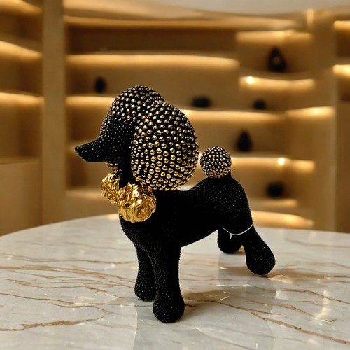 Black and gold - 7"h,