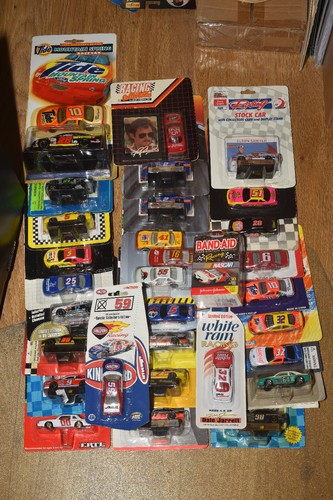 Nascar diecast multi - nascar, 1:64